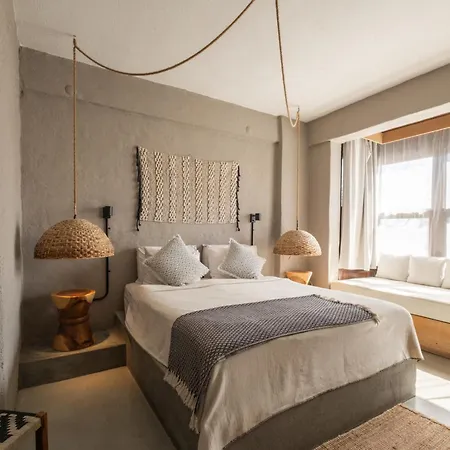 Gaia Hotel